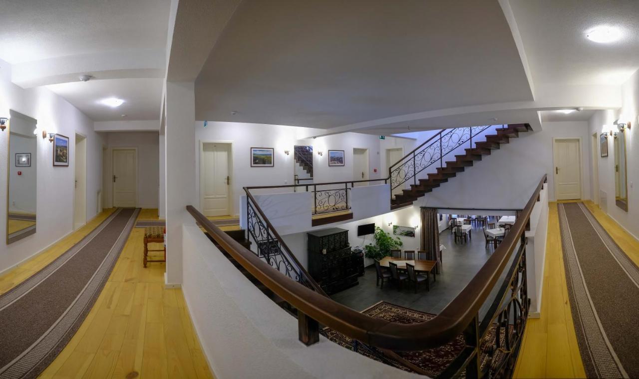Veranda Panzio * Remetea (Harghita)