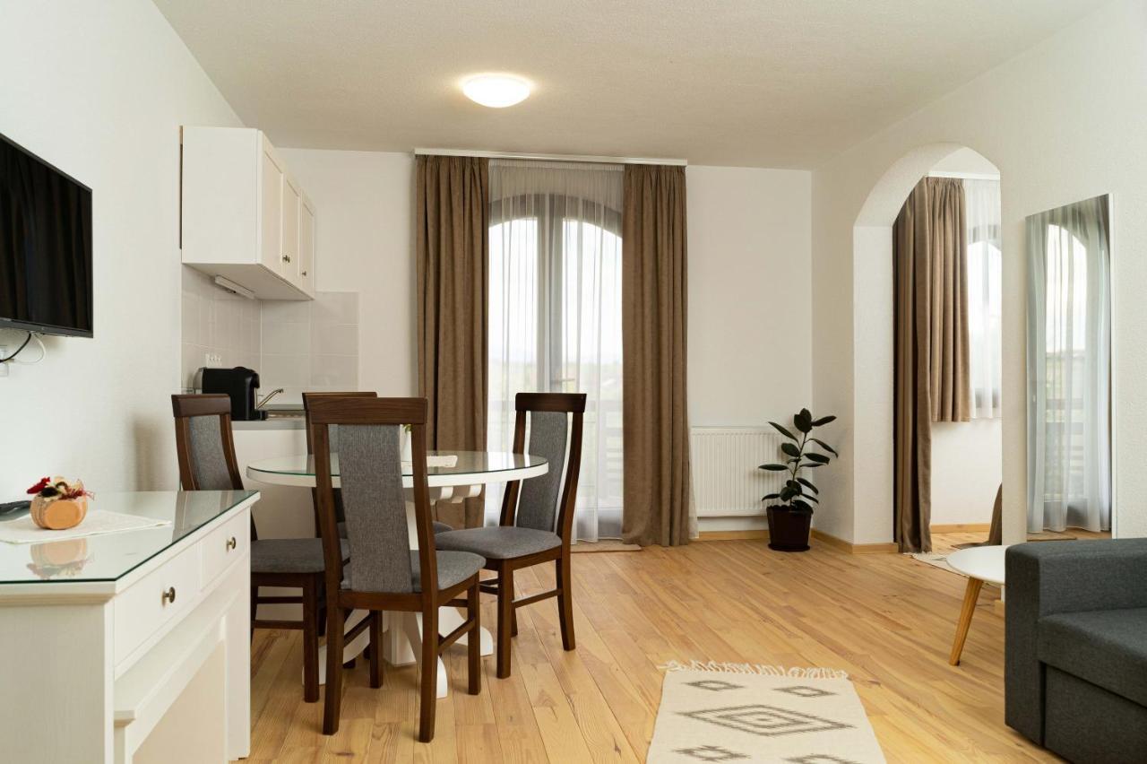 Veranda Panzio Guest house