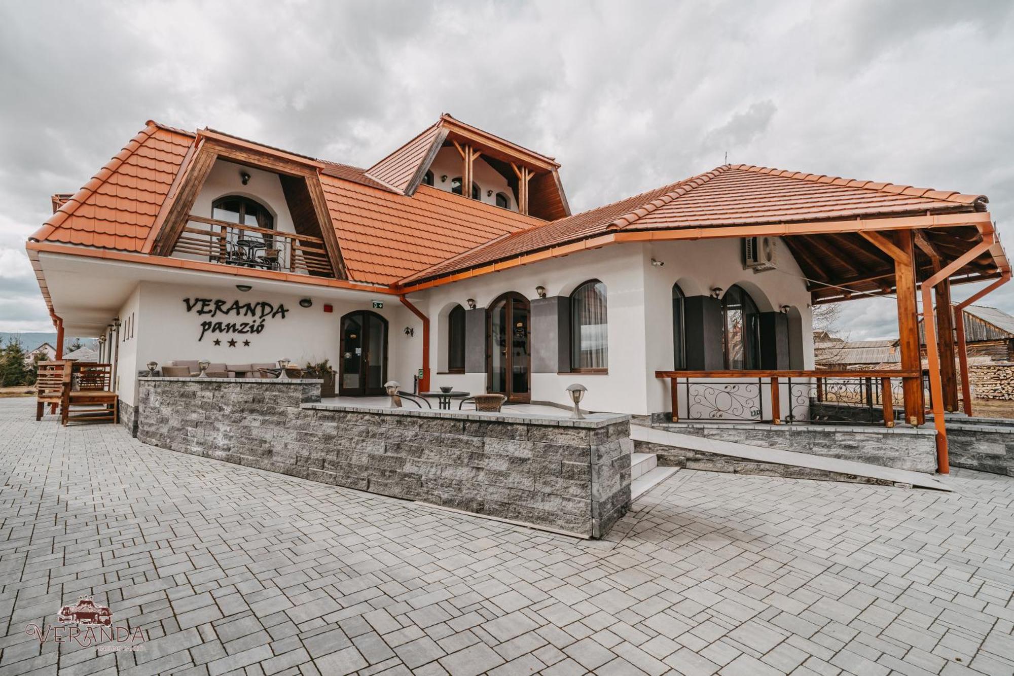 Veranda Panzio Guest house *