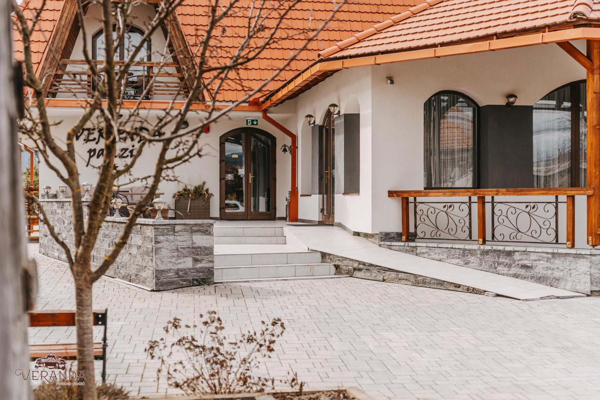 Veranda Panzio * Remetea (Harghita)