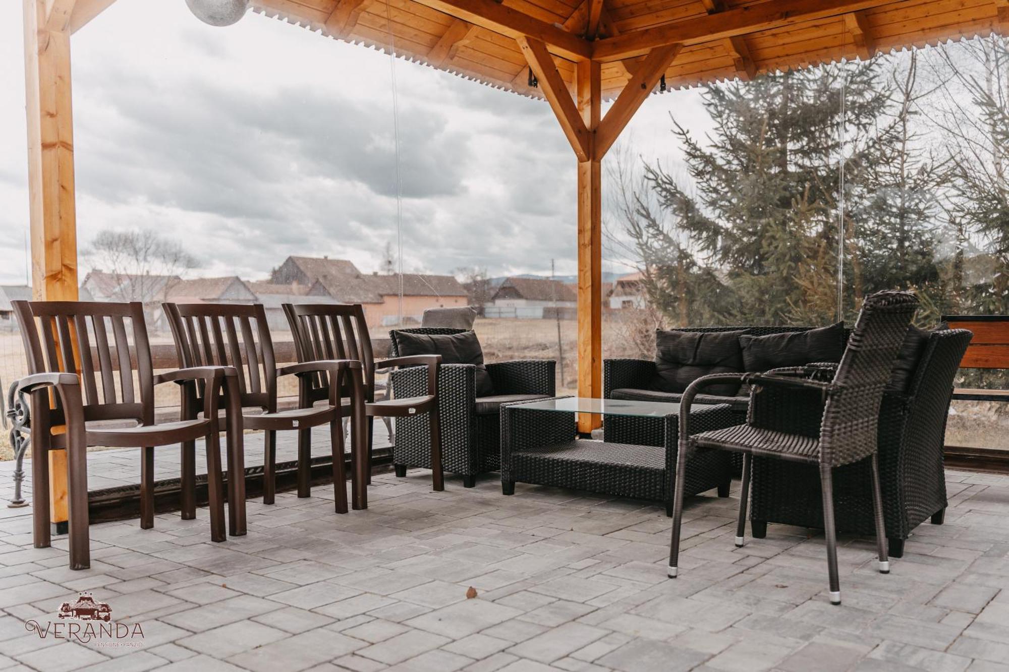 Guest house Veranda Panzio *